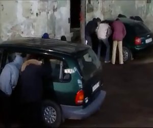 gorące młode i starsze kobiety kurwa jeden twardy kutas