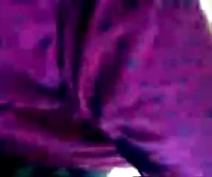 dziewczyna mallu daje blowjob i czyni go cum